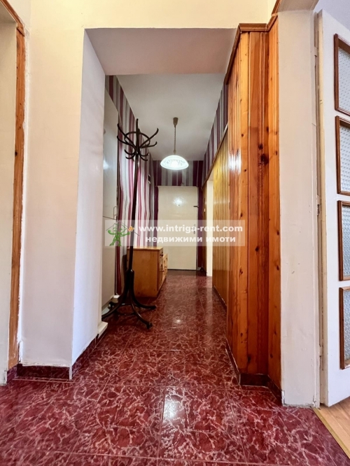 Comfort and coziness in the heart of the city! One-bedroom apartment for rent, located in the prime center of Haskovo.