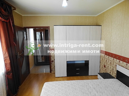 Three-room luxury monolithic apartment for rent — newly built, located in the Mladezhki Halm district of the city of Haskovo.