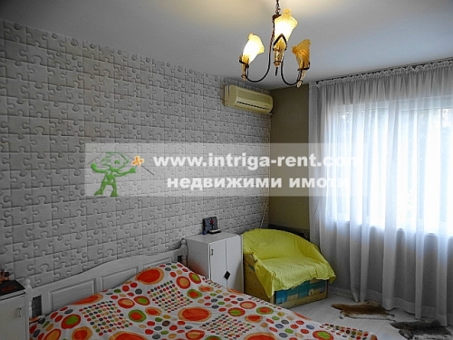 Modern, luxurious, functional two-room monolithic apartment for rent, located in the Druzhba district — the wider center of the city of Haskovo.