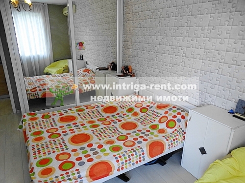 Modern, luxurious, functional two-room monolithic apartment for rent, located in the Druzhba district — the wider center of the city of Haskovo.