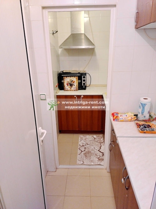 Three-room, compact, luxury monolithic apartment for rent — new construction, located in the ideal center of the city of Haskovo.