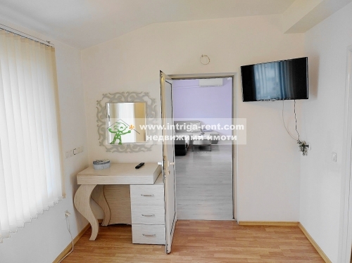 Three-room, compact, luxury monolithic apartment for rent — new construction, located in the ideal center of the city of Haskovo.
