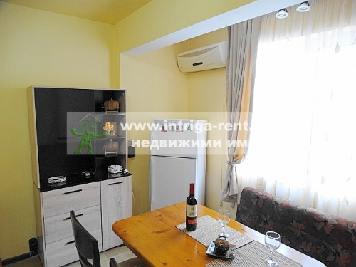 One-room furnished apartment for rent - studio, located in the elite Lyuben Karavelov neighborhood of the city of Haskovo.