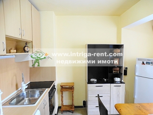 One-room furnished apartment for rent - studio, located in the elite Lyuben Karavelov neighborhood of the city of Haskovo.