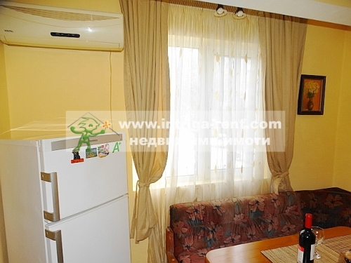 One-room furnished apartment for rent - studio, located in the elite Lyuben Karavelov neighborhood of the city of Haskovo.
