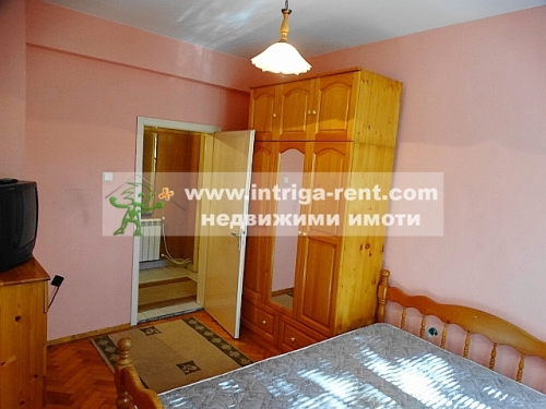 Three-room monolithic apartment for rent, located in the Druzhba district of Haskovo.