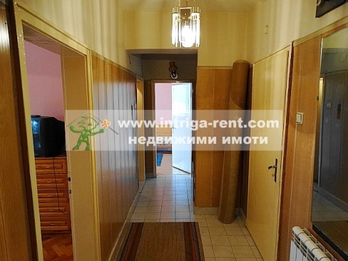 Three-room monolithic apartment for rent, located in the Druzhba district of Haskovo.