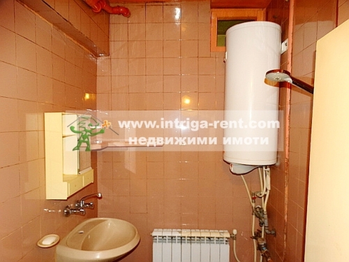 Three-room monolithic apartment for rent, located in the Druzhba district of Haskovo.