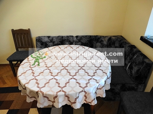 Three-room monolithic apartment for rent, located in the Druzhba district of Haskovo.