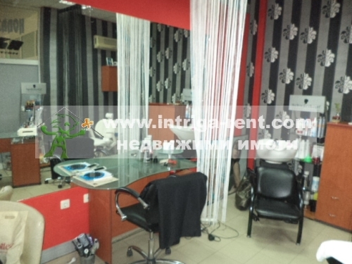 Commercial property — beauty studio in a business building — ideal center of Haskovo.