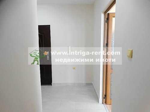 Three-room monolithic apartment for rent with a detached garage - new construction, located in the Ovcharski district of Haskovo.