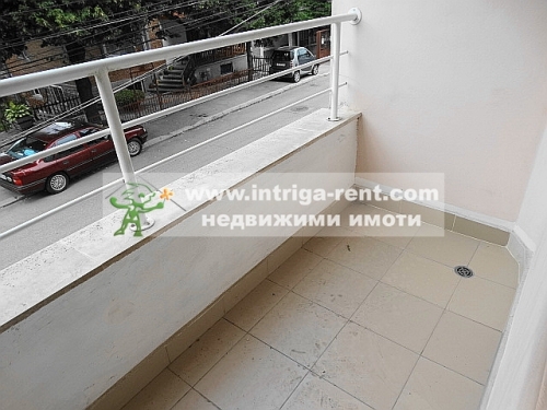 Three-room monolithic apartment for rent with a detached garage - new construction, located in the Ovcharski district of Haskovo.