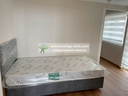 Three-room, semi-furnished apartment located in the Kamenni neighborhood of Haskovo.
