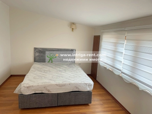 Three-room, semi-furnished apartment located in the Kamenni neighborhood of Haskovo.