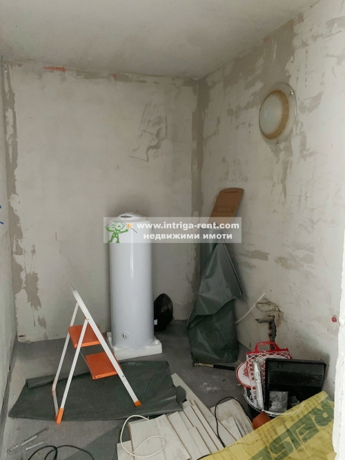 Three-room monolithic apartment for rent, located in the Badema district of Haskovo.