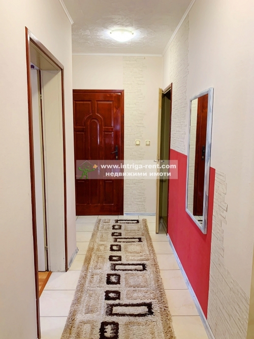 Three-room, fully furnished apartment for rent, with an outdoor parking space, located in the Ovcharski neighborhood of Haskovo.