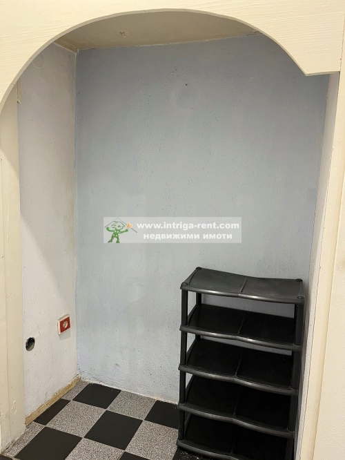 Two-room monolithic apartment for rent, located in the Druzhba neighborhood of Haskovo.