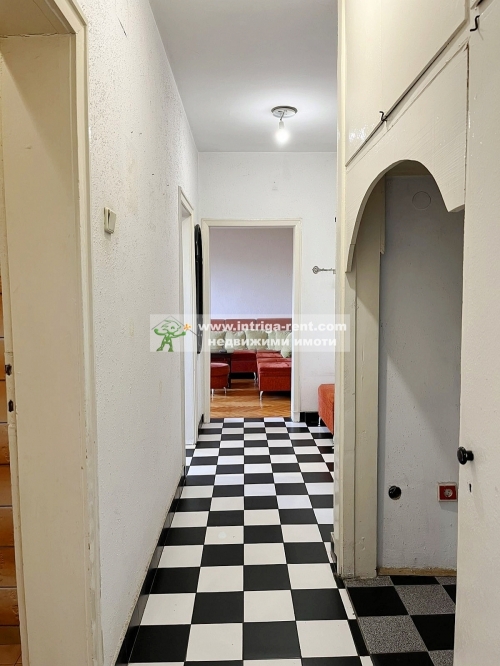 Two-room monolithic apartment for rent, located in the Druzhba neighborhood of Haskovo.