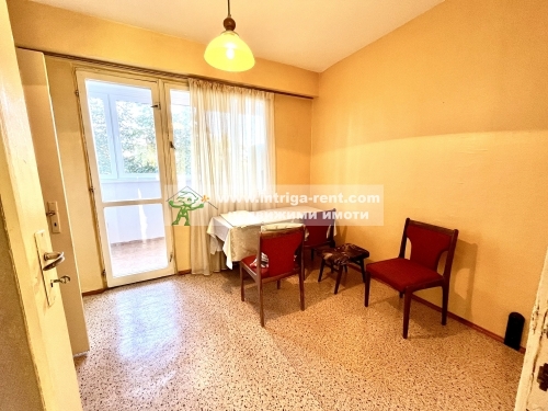 Large three-room furnished apartment for rent, located in the very center of the city of Haskovo.