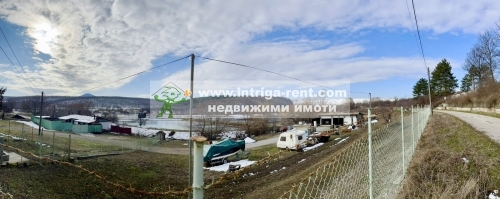 Действащ Рибарник, разположен в село Тракиец, общ.Хасково, обл.Хасково.