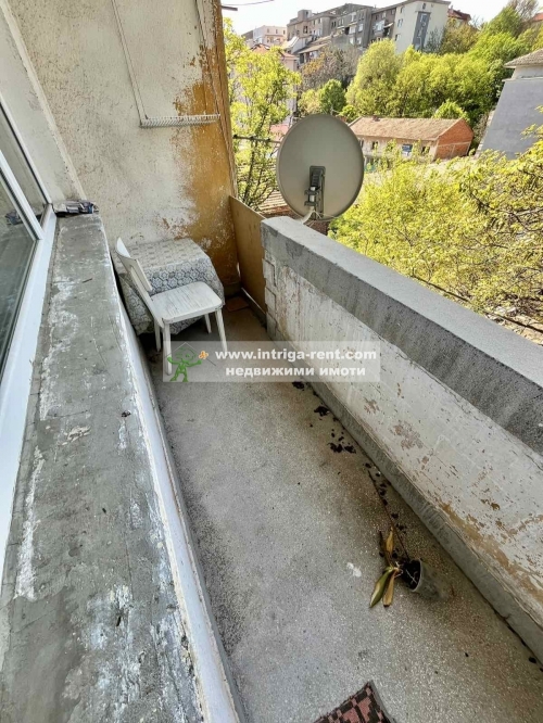 Two-room monolithic apartment for rent, located in the Ovcharski district of Haskovo.
