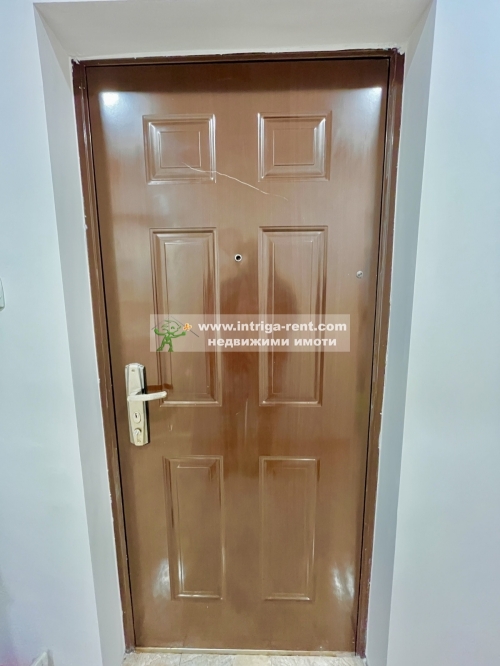 Fully renovated apartment! Studio apartment for rent - garsoniera, located in the Orfei neighborhood of Haskovo.