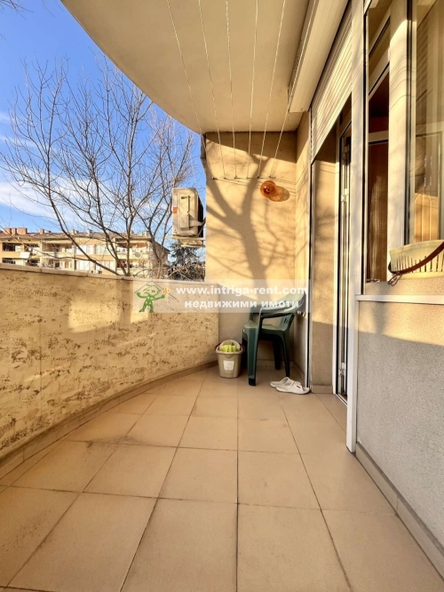 Ideal for a family: Furnished home in a preferred location! Three-room, fully furnished apartment for rent in the Druzhba neighborhood, Haskovo, near the 2nd and 3rd polyclinics.