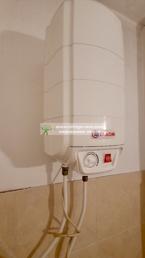Ready-to-use medical office for rent near the First Polyclinic, located in the central part of Haskovo.