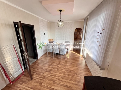 Family comfort and warmth! Large, furnished three-room monolithic apartment for rent, located in the Ovcharski neighborhood of Haskovo.