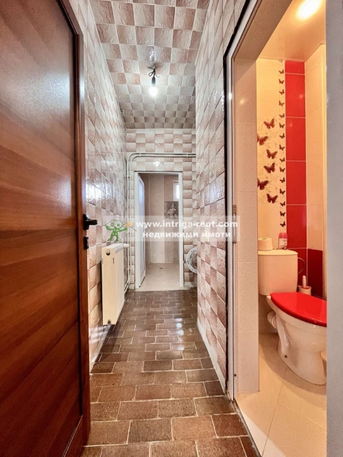 Family comfort and warmth! Large, furnished three-room monolithic apartment for rent, located in the Ovcharski neighborhood of Haskovo.