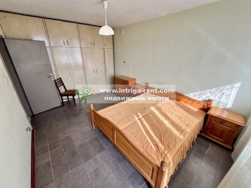 Residence with energy efficiency and amenities! Large, monolithic, furnished, two-room apartment for rent, located in the prestigious Lyuben Karavelov neighborhood of the city of Haskovo.