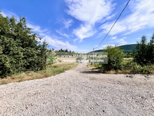 Investment industrial property with an issued construction permit for a PV power plant, located in the village of Bryastovo, Mineralni Bani municipality, Haskovo Province.