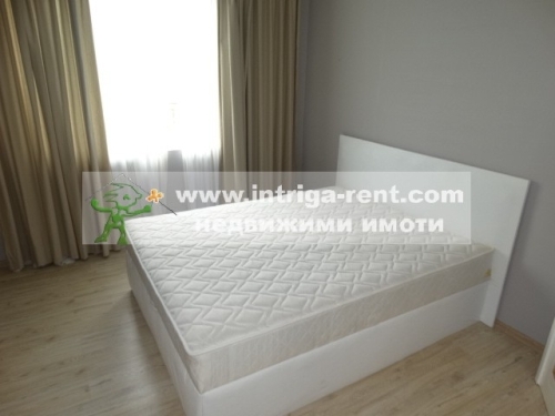 Three-room monolithic apartment for rent, located in the Uchilishni neighborhood of the city of Haskovo.
