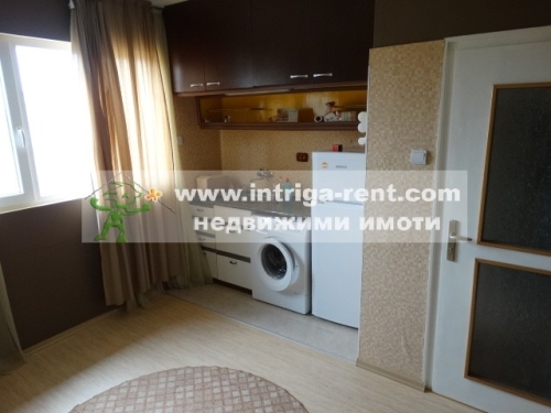 Three-room monolithic apartment for rent, located in the Uchilishni neighborhood of the city of Haskovo.