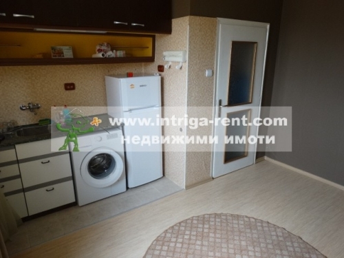 Three-room monolithic apartment for rent, located in the Uchilishni neighborhood of the city of Haskovo.