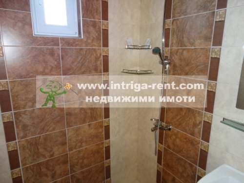 Three-room monolithic apartment for rent, located in the Uchilishni neighborhood of the city of Haskovo.