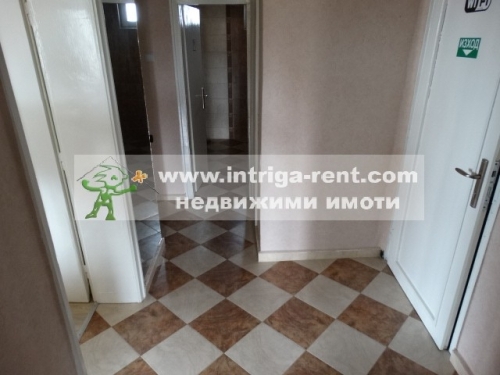 Three-room monolithic apartment for rent, located in the Uchilishni neighborhood of the city of Haskovo.